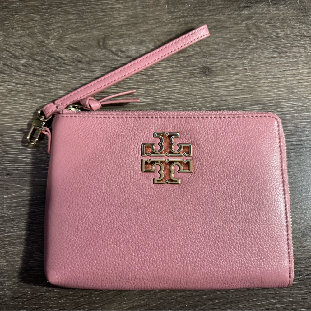 Tory Burch Pink Pebbled Leather Wristlet
